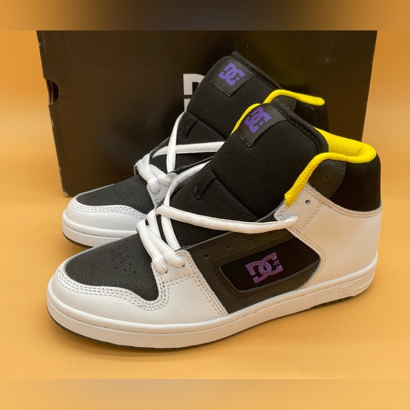 DC Other - Sz 5.5 DC Shoes Men Manteca 4 Hi Cut Skate Skateboard Shoes Black White Purple